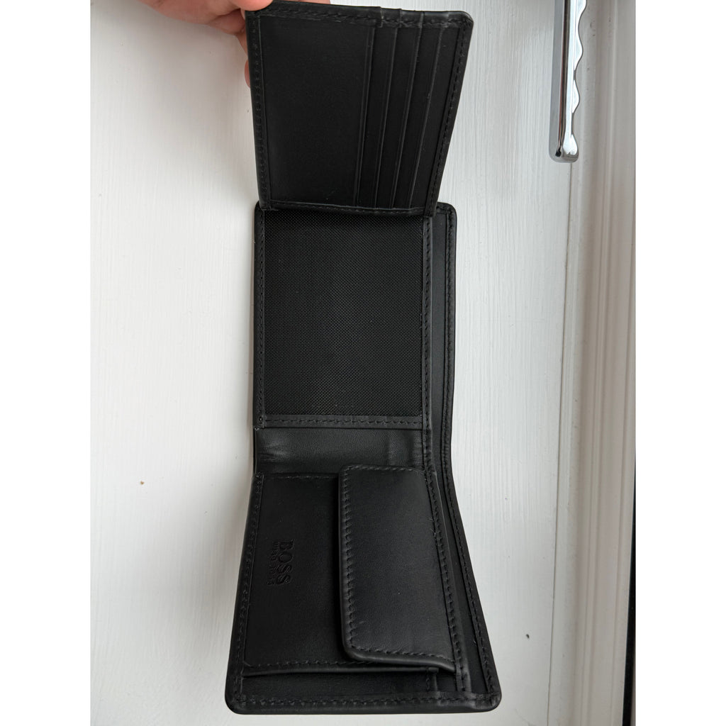 Boss Brand New 100% Pure Leather Black Wallet For Coins, Notes And Cards