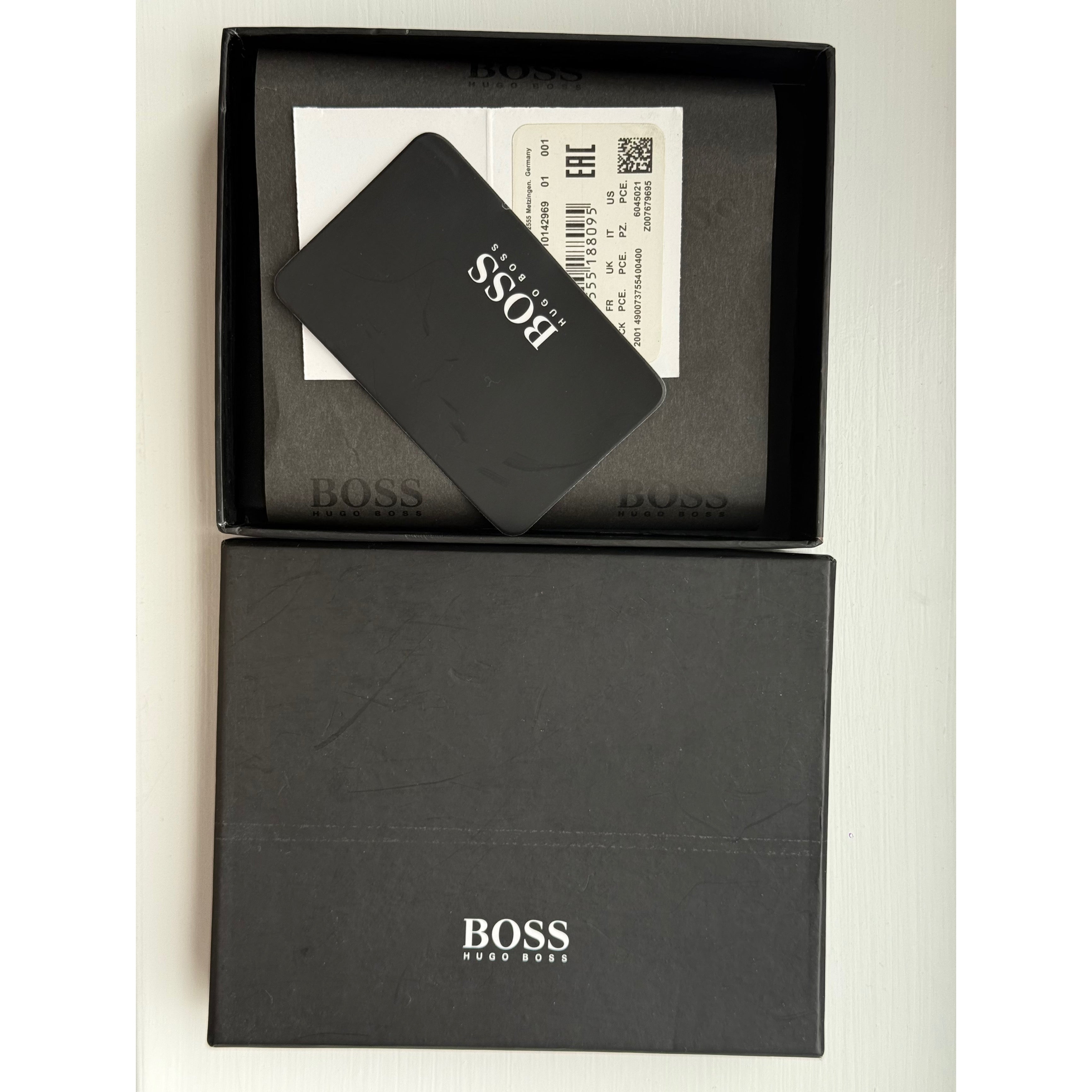 Boss Brand New 100% Pure Leather Black Wallet For Coins, Notes And Cards